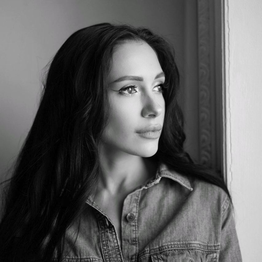 Юлия Кабанова